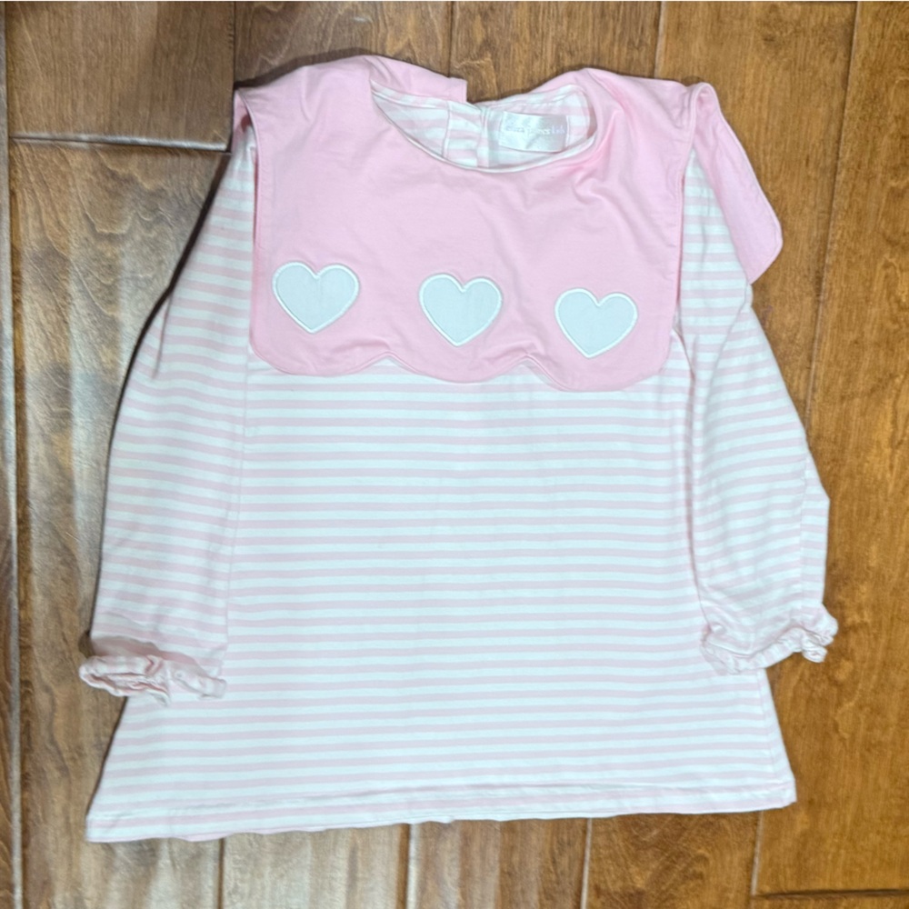 Size 6 Eliza James Kids long sleeve valentines top
